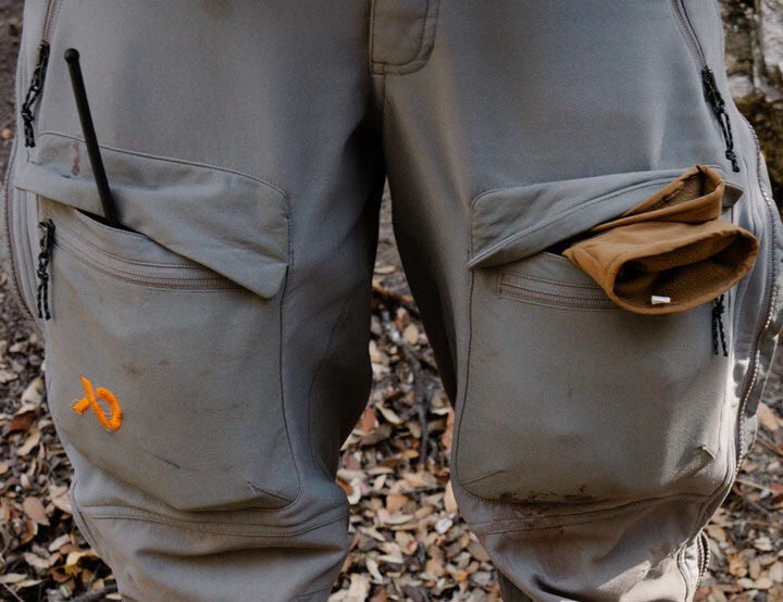 Double Sided Cargo Pockets - Detail