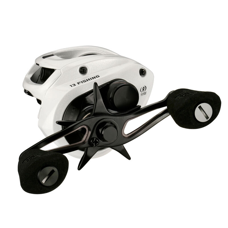 13 Fishing Concept C2 Baitcast Reel image number 2